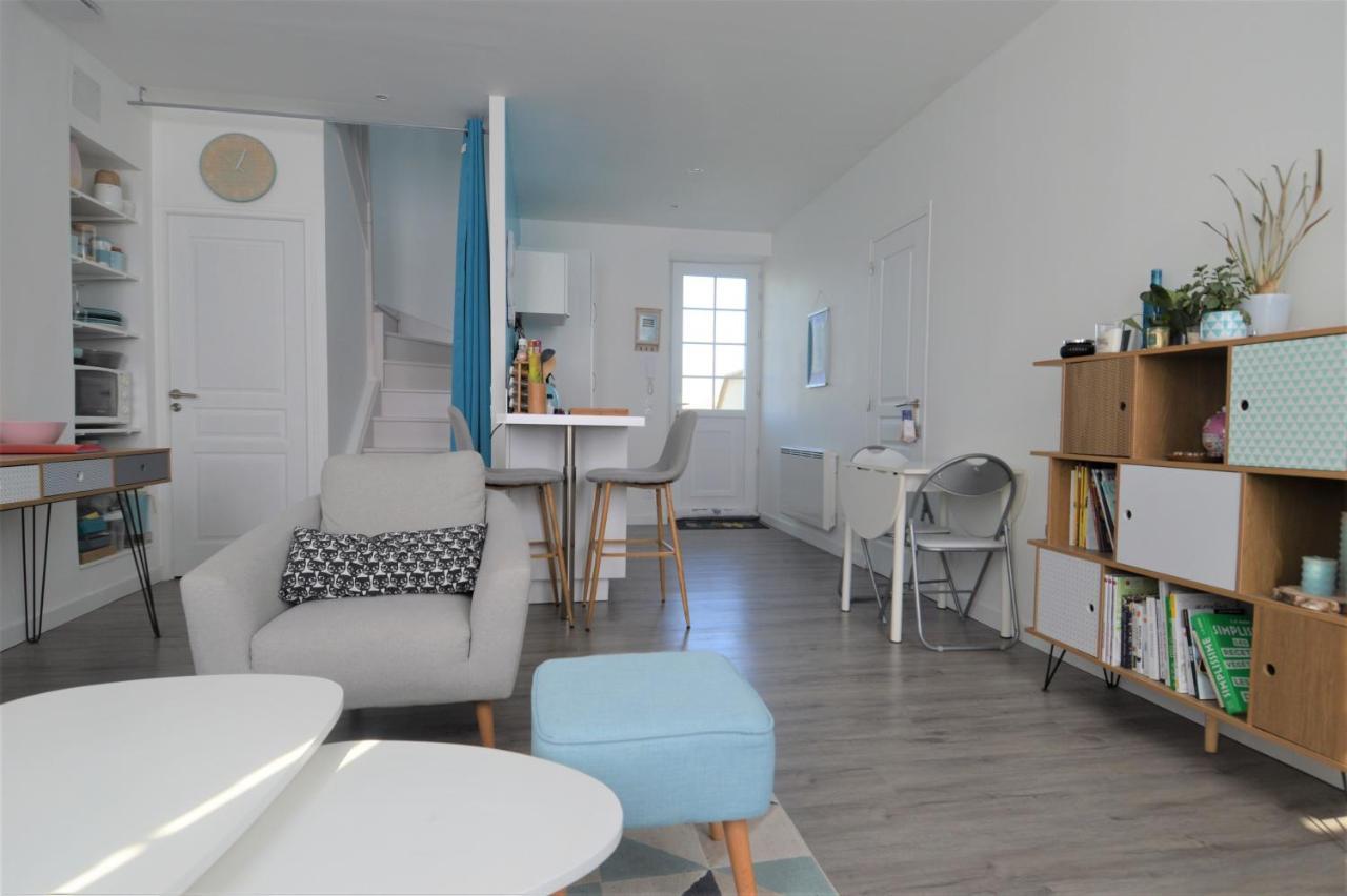 Appartement Moderne Avec Terrasse A 500M De La Mer Courseulles-sur-Mer Exterior foto